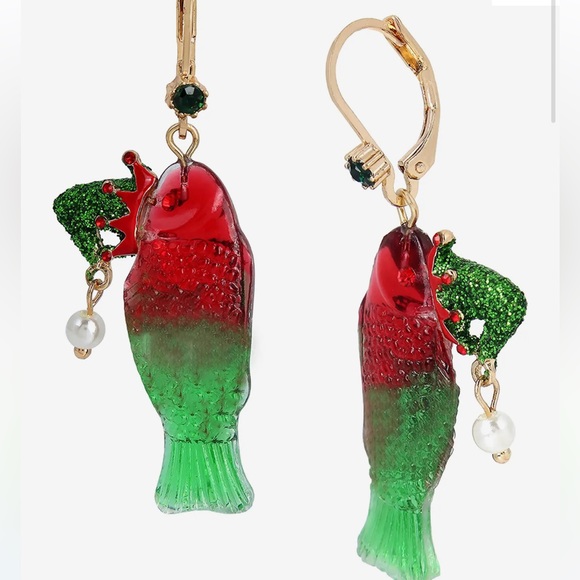 New Betsey Johnson
Gummy Fish Elf Drop Earrings - Picture 3 of 8